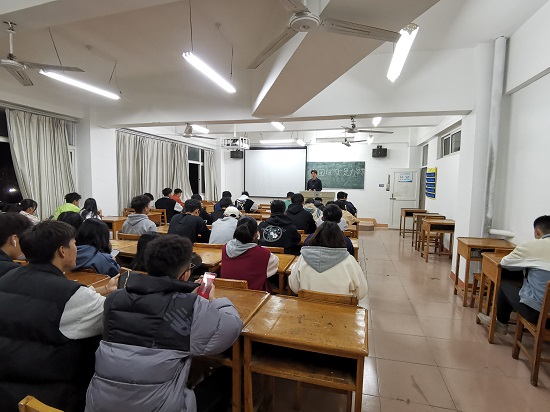 说明: C:\Users\Administrator\Desktop\2026世界杯官网开展“唱响红色经典 凝聚奋进力量” 唱响红歌活动2021.11.16\2026世界杯官网开展“唱响红色经典 凝聚奋进力量” 唱响红歌活动2021.11.16\3.jpg