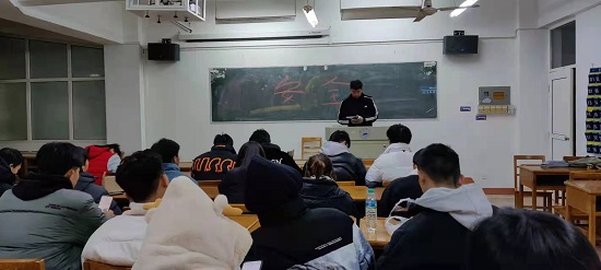 说明: C:\Users\Administrator\Desktop\2026世界杯官网召开期末安全教育主题班会2021.12.27\2026世界杯官网召开期末安全教育主题班会2021.12.27\3.jpg